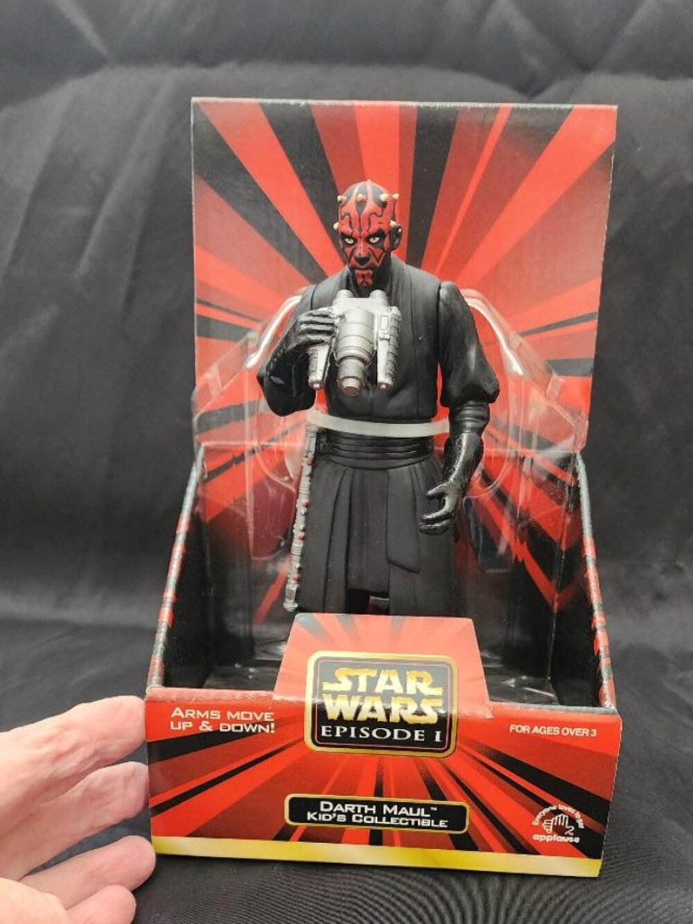 Vintage Star Wars Darth Maul 7” action figure NIP -EPISODE 1